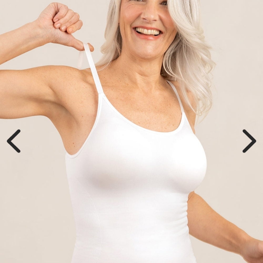 🔥NWT SHAPERMINT White Control Cami Xl